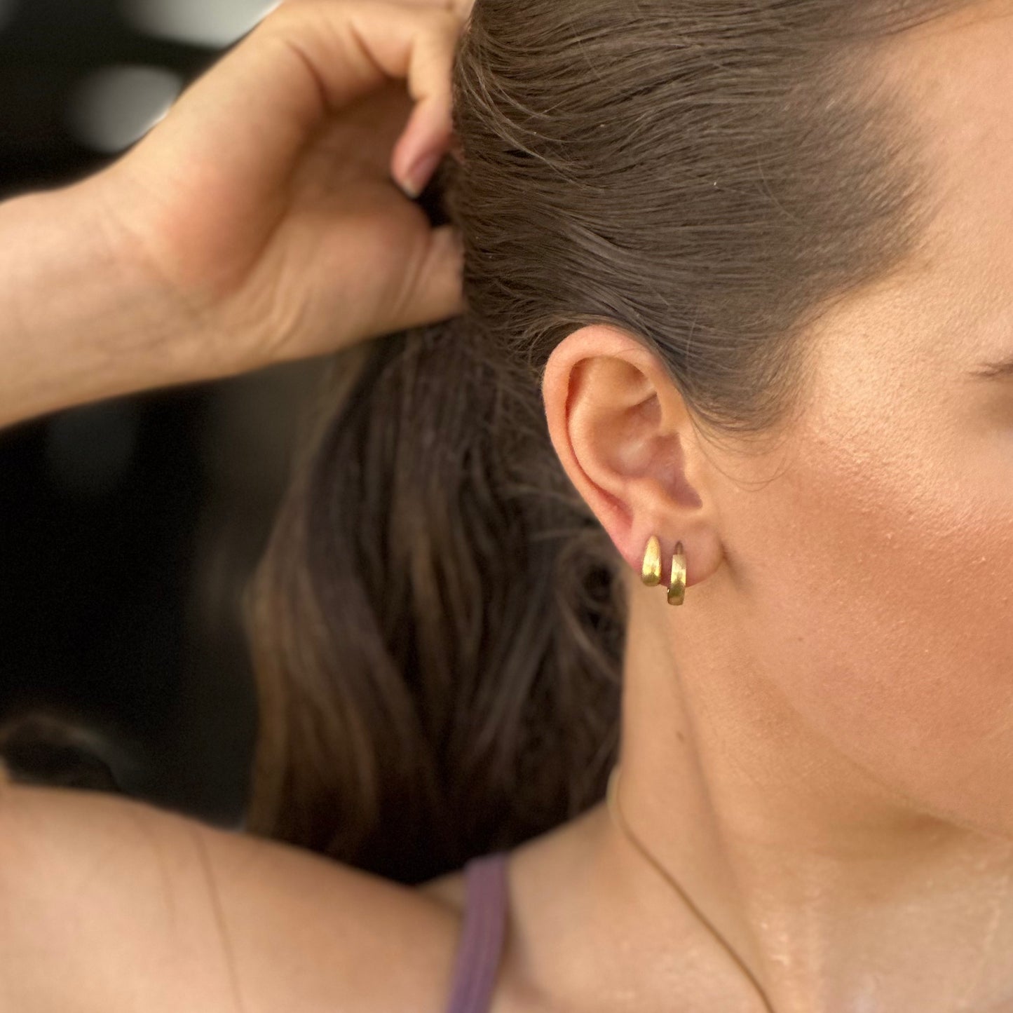 Swift Gold Stud Earrings - Ever Jewellery