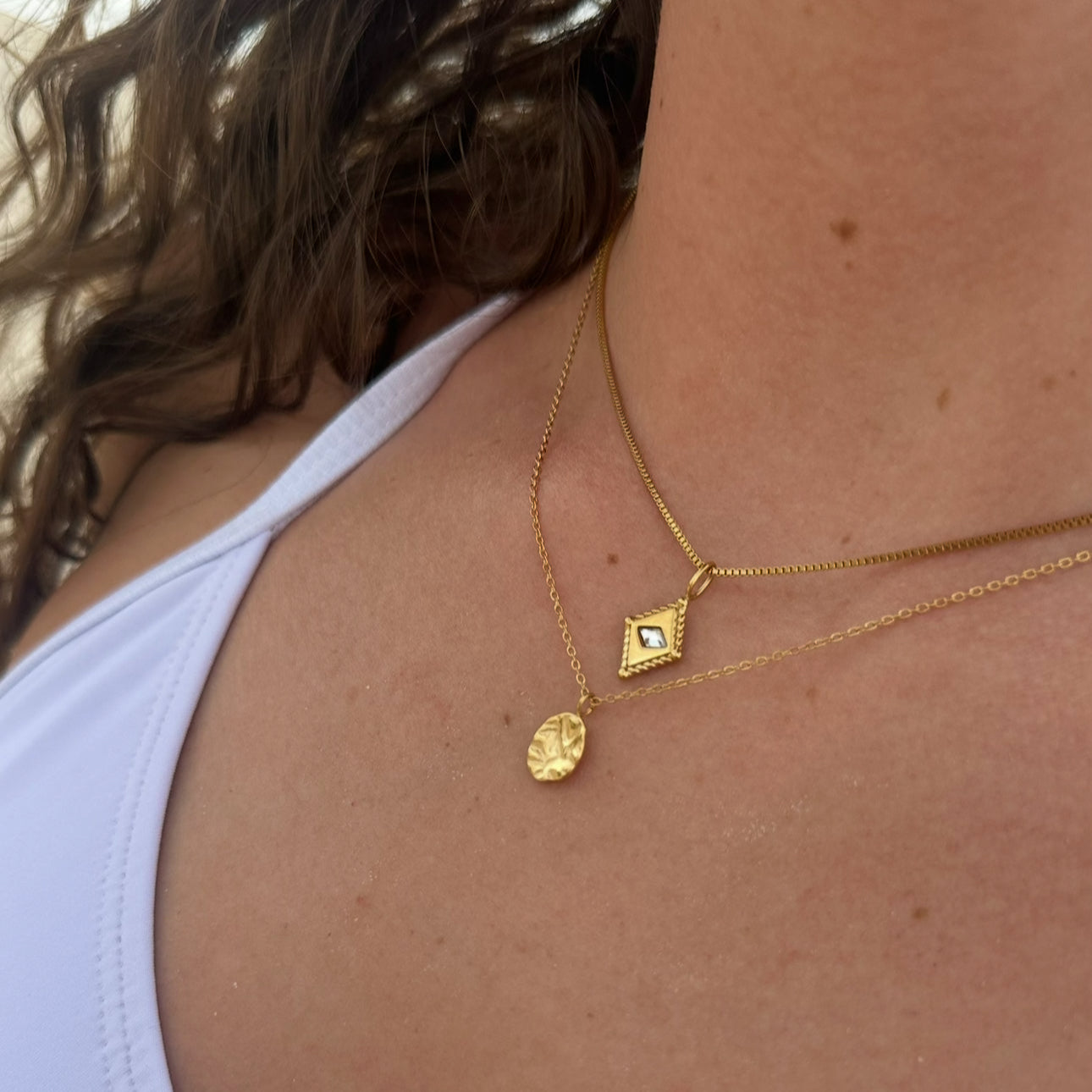 Arena Necklace stacked with gold coin pendant – chic and effortless