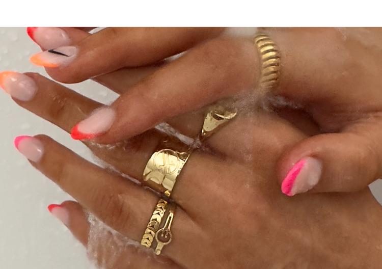 Can You Wear Jewellery in the Shower? (Honest Answer)