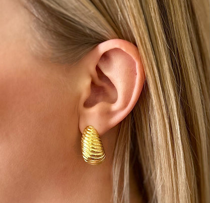 Amplify Drop Earrings - Ever Jewellery 