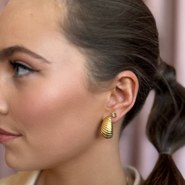 Amplify Gold Drop Earrings groove detail - waterproof 18k gold plated stainless steel drop earrings - EVER Jewellery