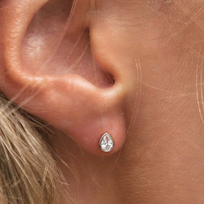 Droplet Silver Stud Earrings - Ever Jewellery 
