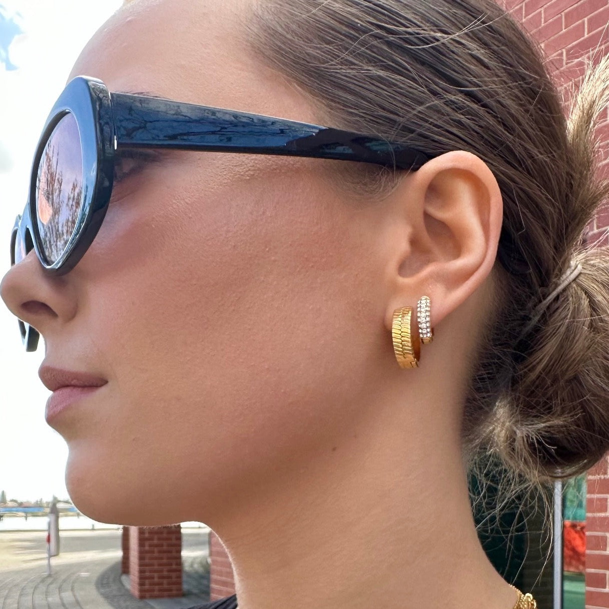 Step Back Hoop Earrings - Ever Jewellery 