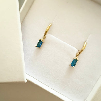Luxe Gold Drop Earrings - Sapphire
