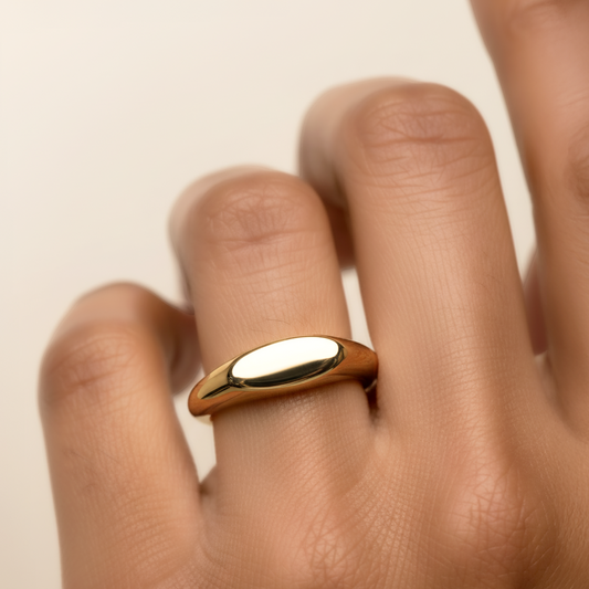 Madison Signet Ring