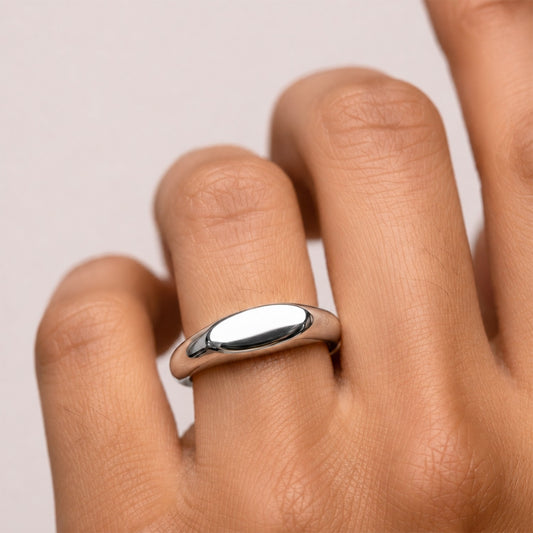Madison Silver Signet Ring