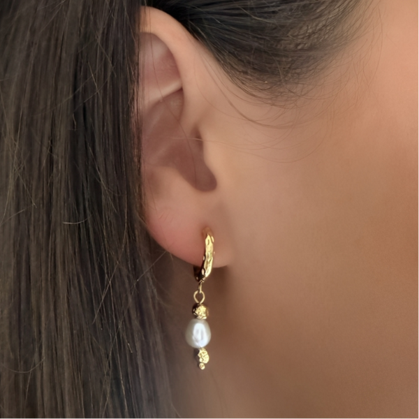 Midnight Run Pearl Huggie Earrings pearl detail - waterproof 18k gold plated pearl huggie stainless steel - EVER Jewellery
