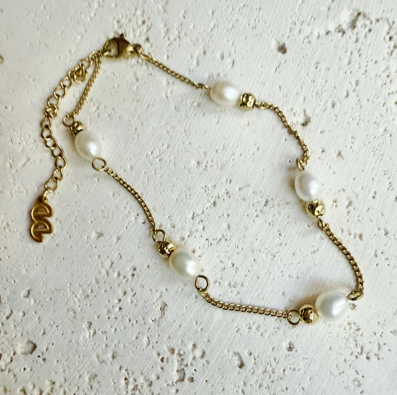 Off Court Pearl Anklet