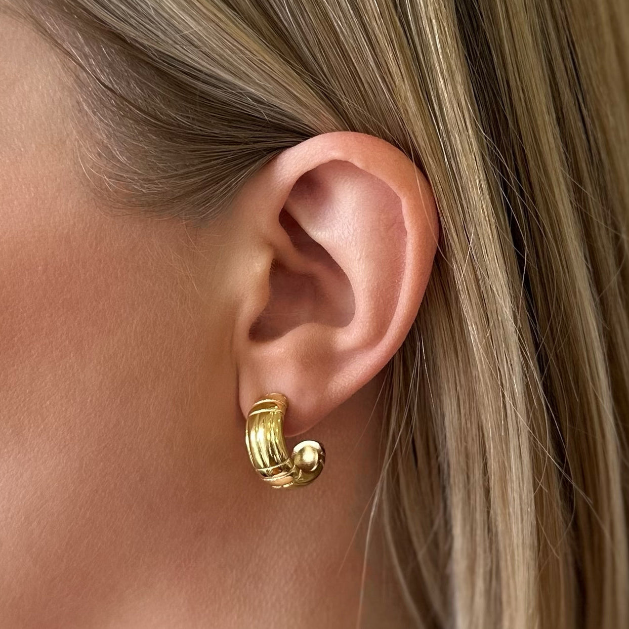 Podium Hoop Earrings - Ever Jewellery 