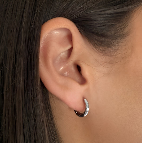 Wave Silver Huggie Earrings - Ever Jewellery 