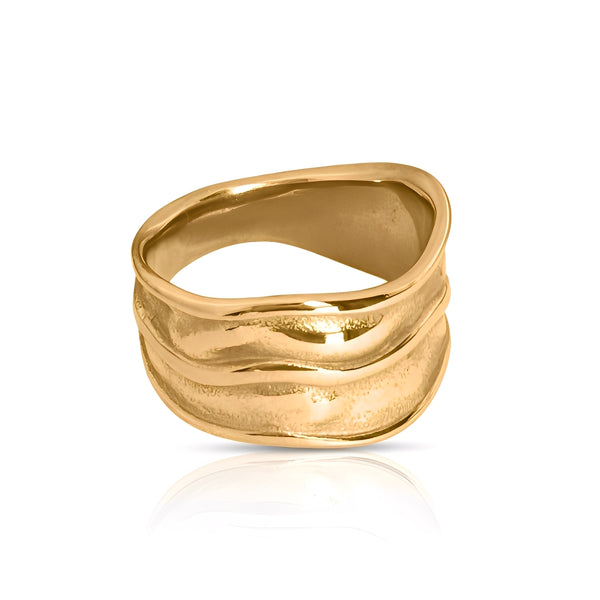 double-play-ring-chunky-wavy-gold-statement-product-shot-ever-jewellery