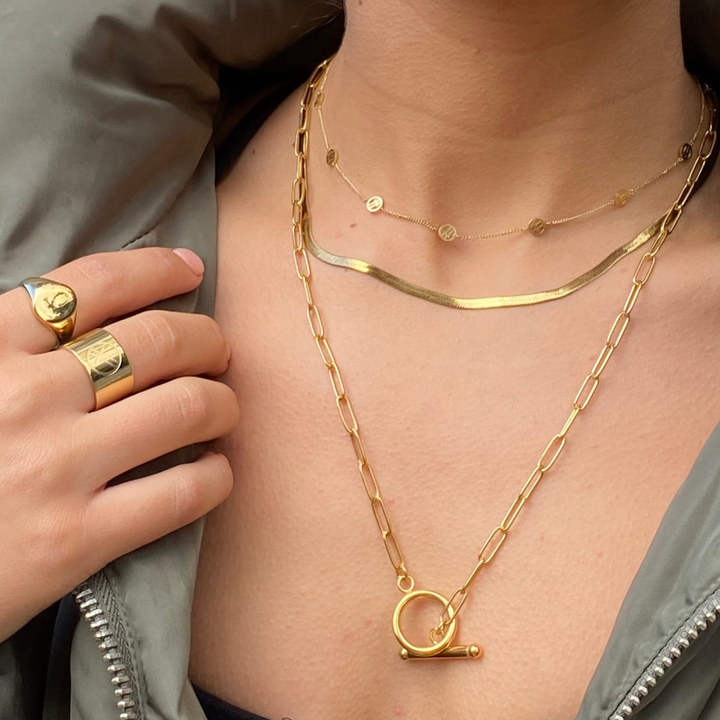 Downtown Gold Toggle Chain Necklace - Ever Jewellery 