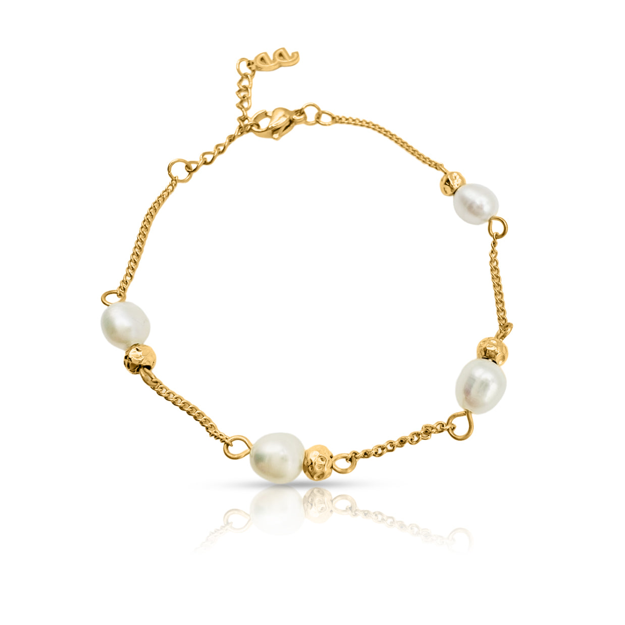 EVER Off Court Pearl Bracelet in gold-plated stainless steel with fine twist chain, four freshwater pearl beads and hammered gold accents, displayed on a white background.