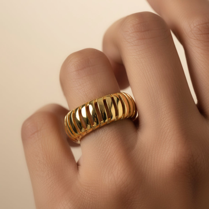 United Ring