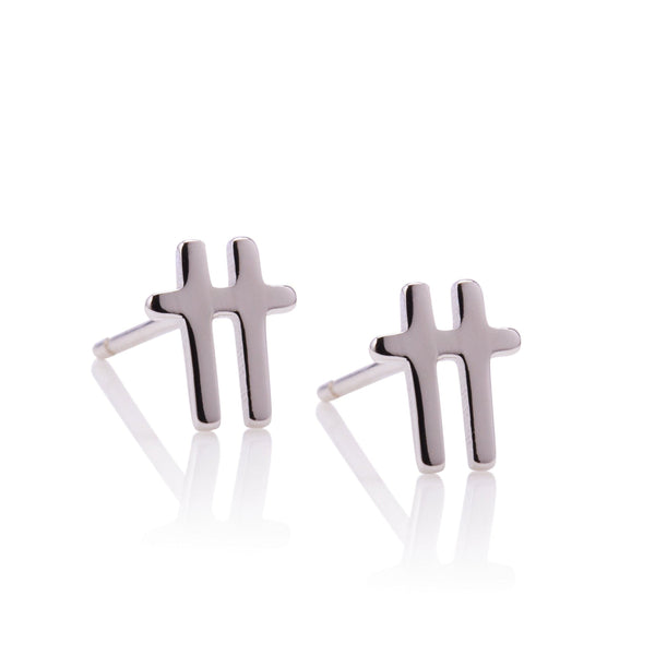 swish-silver-stud-earrings-silver-product-shot-ever-jewellery